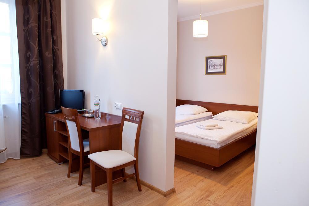 Hotel Srodmiejski Kielce Luaran gambar