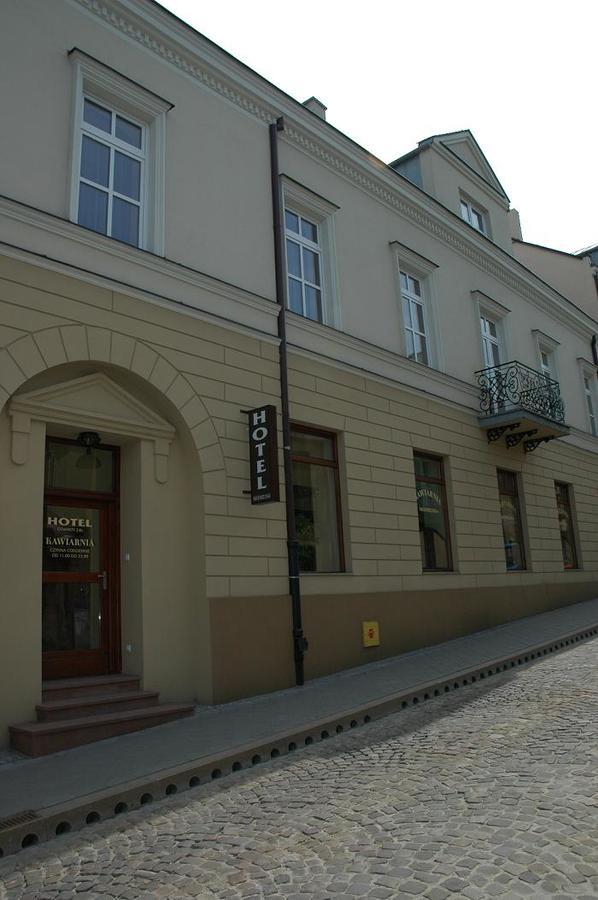 Hotel Srodmiejski Kielce Luaran gambar