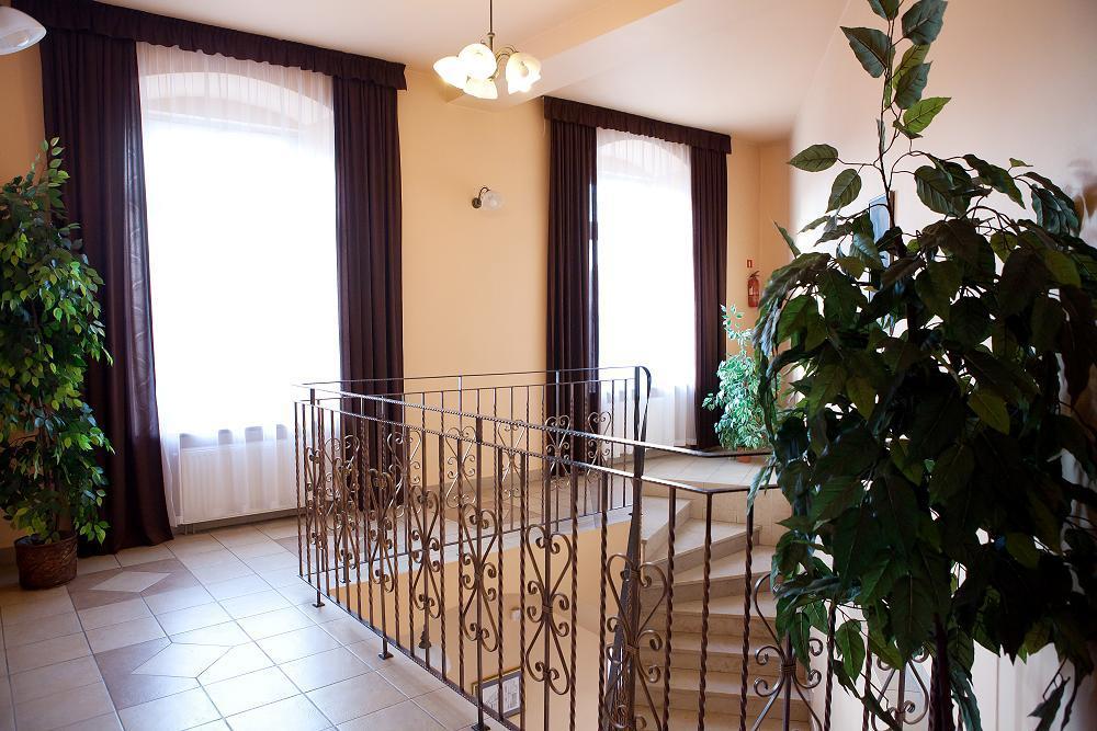 Hotel Srodmiejski Kielce Luaran gambar