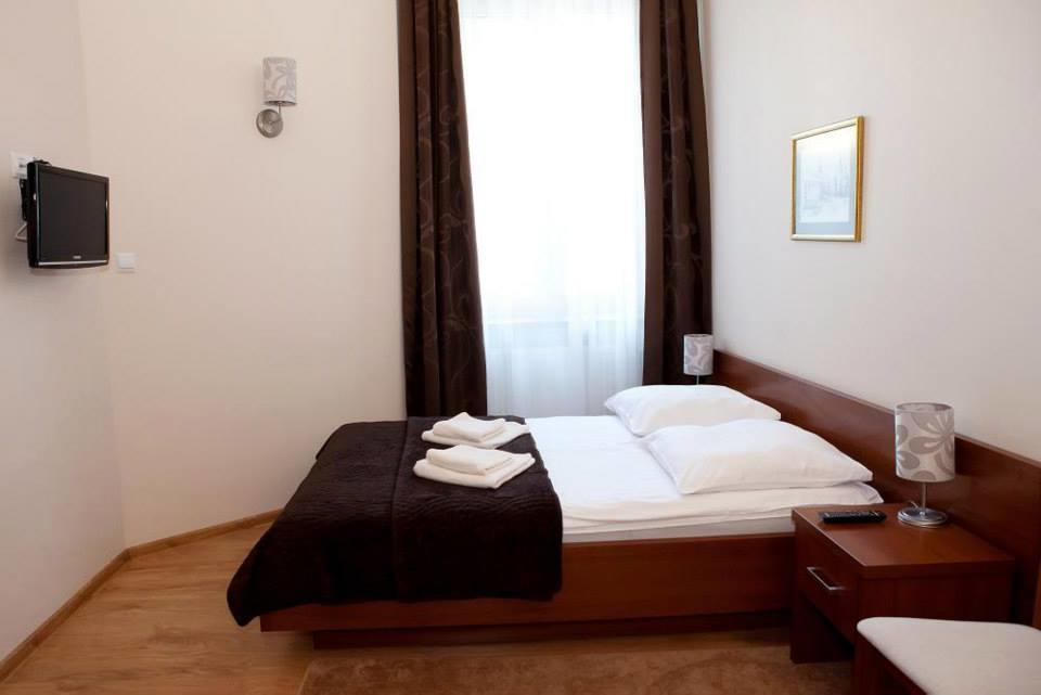 Hotel Srodmiejski Kielce Luaran gambar